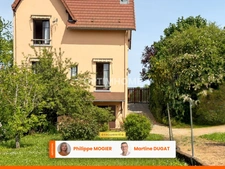 Maison de charme 93 m2, 4 pièces, 3 chambres, garages, terrain clos