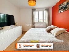 Appartement rénové, 2 chambres, avec parking et cave à VICHY