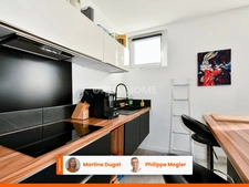 Bel appartement T2 rénové avec grande terrasse au cœur de Vichy (03)