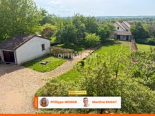 Maison de charme 93 m2, 4 pièces, 3 chambres, garages, terrain clos