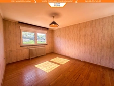 Maison jumelée d'un coté