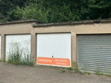 Maison jumelée et garage