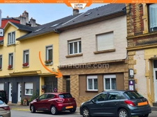 Maison jumelée et garage