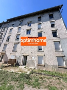 🏡 APPARTEMENT T2 RÉNOVÉ AVEC TERRASSE ET JARDIN – GOLBEY