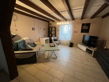 Maison familiale d'exception à Golbey (238 m²) : Espace, confort moderne et autonomie énergétique