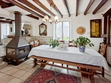 FERMETTE ENTIEREMENT RENOVEE BEAU POTENTIEL