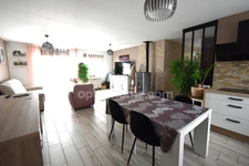 MAISON RT 2012 OFFRANT 4 CHAMBRES DE PLAIN-PIED - TRES BON ETAT - BELLES PRESTATIONS