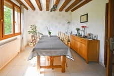 MAISON TRADITIONNELLE SUR SOUS SOL TOTAL offrant 4 CHAMBRES