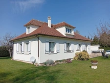 Maison de 150 m² avec sous sol total, 4 chambres