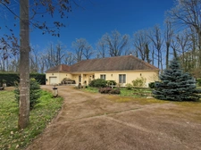 Maison de plain-pied offrant 162 m² habitables