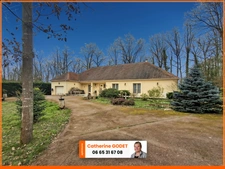 Maison de plain-pied offrant 162 m² habitables