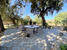 PATRIMONIO – Propriété de charme avec 5 logements, piscine et terrain de 1 440 m²