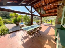 Villa 6 pièces avec piscine - Terrain 1,7 hectare  - OLETTA