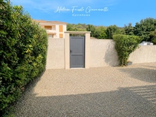 OLETTA – Appartement 3 pièces en duplex avec terrasses, jardin et vue montagnes panoramique