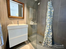 PATRIMONIO – Propriété de charme avec 5 logements, piscine et terrain de 1 440 m²