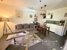 PATRIMONIO – Propriété de charme avec 5 logements, piscine et terrain de 1 440 m²