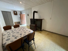 Appartement 3 pièces avec jardin privatif, terrasse vue montagne et cave voûtée en pierre – Santo-Pietro-di-Tenda