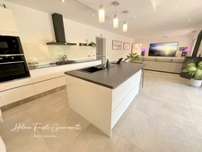 OMESSA – PROPRIETE D’EXCEPTION DE 133 m² SUR 4 403 M² DE TERRAIN AVEC VUE PANORAMIQUE SUR LES MONTAGNES
