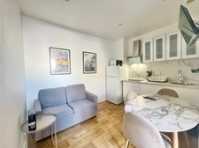 Maison 4 pièces entièrement rénovée proche marché du Montfort