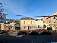 Maison 4 pièces entièrement rénovée proche marché du Montfort