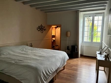 LE THOULT TROSNAY (51) à vendre superbe corps de ferme restauré sur un terrain clos de plus de 8600 m2 avec étang