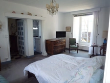 Dpt Aisne (02),  BAULNE EN BRIE à vendre superbe propriété de 380 m2 habitables sur un terrain de 15 ha avec étang de 3 ha   