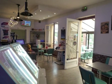 Dpt Aisne (02), à vendre CHATEAU THIERRY Bar 