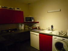 Dpt Aisne (02), LA CROIX SUR OURCQ  à vendre ensemble immobilier professionnel  1170 m2 ateliers et bureaux sur 3000 m2 de terrain 