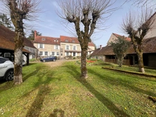 Dpt Aisne (02),  BAULNE EN BRIE à vendre superbe propriété de 380 m2 habitables sur un terrain de 15 ha avec étang de 3 ha   