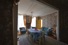  CHATEAU THIERRY (02)  centre, à vendre grande maison bourgeoise de 400 m2 habitables avec bâtiment de 800 m2 