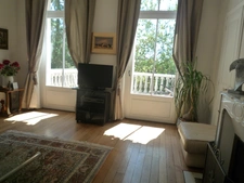  CHATEAU THIERRY  à vendre belle maison bourgeoise de 254 m2 dans un parc clos de 1372 m2