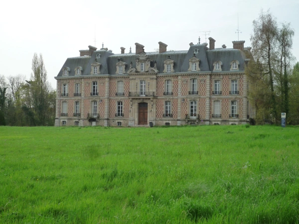 Dpt Seine et Marne (77), La Ferté sous Jouarre  à vendre superbe propriété de 80 chambres sur son parc de 14,8 hectares 