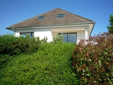 BRASLES (02) à vendre belle  maison contemporaine en parfait état de 186  m2 sur un terrain clos de 1278 m2