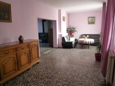 Chassemy (02) à vendre superbe propriété de 320 m2 sur un terrain  clos de 5 ha avec étang de 2 ha