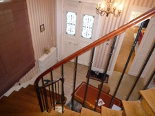 Aisne department (02), Château-Thierry town center, 1850 residence with 600 m² of living space and a walled park of 1 hectare 