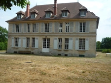  ARMENTIERES EN BRIE (77)à vendre superbe maison de maitre 18 chambres sur son parc arboré de 13500 m2