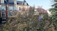 Aisne department (02), Château-Thierry town center, 1850 residence with 600 m² of living space and a walled park of 1 hectare 