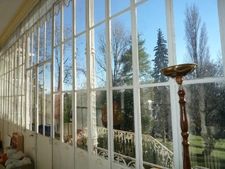 Aisne department (02), Château-Thierry town center, 1850 residence with 600 m² of living space and a walled park of 1 hectare 