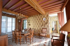  CHATEAU THIERRY (02)  centre, à vendre grande maison bourgeoise de 400 m2 habitables avec bâtiment de 800 m2 