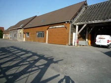 Dpt Aisne (02), LA CROIX SUR OURCQ  à vendre ensemble immobilier professionnel  1170 m2 ateliers et bureaux sur 3000 m2 de terrain 