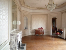 château-Thierry proche à vendre château fin XIX siècle avec salle de réception et dépendances sur un parc de plus de 20000 m2