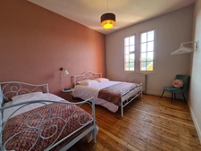CHAMIGNY (77) à vendre murs et fonds d'un domaine de réception en activité 