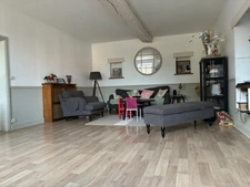  LE THOULT TROSNAY (51) à vendre superbe corps de ferme restauré sur un terrain clos de plus de 8600 m2 avec étang