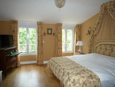 Dpt Seine et Marne (77), for sale near MEAUX superb property of 450 m2 on wooded land of 2 hectares