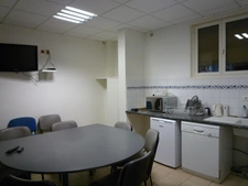 Dpt Aisne (02), LA CROIX SUR OURCQ  à vendre ensemble immobilier professionnel  1170 m2 ateliers et bureaux sur 3000 m2 de terrain 