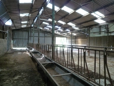 ESSOMES SUR MARNE (02) à vendre joli corps de ferme avec maison et nombreux bâtiments sur un terrain de 10 hectares     
