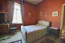  CHATEAU THIERRY (02)  centre, à vendre grande maison bourgeoise de 400 m2 habitables avec bâtiment de 800 m2 