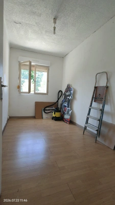 Maison de plein pied 4 pièces sur un terrain d'environ 1400 m2 