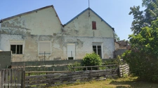 Maison de plein pied 4 pièces sur un terrain d'environ 1400 m2 