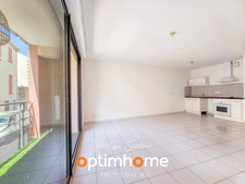 Appartement T3 2 chambres avec deux balcons + garage – Nîmes Centre-ville